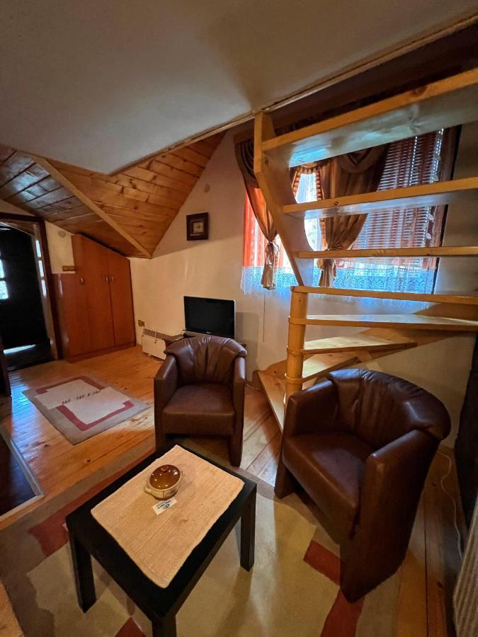 Apartmani Vila Vjerra Žabljak Kültér fotó